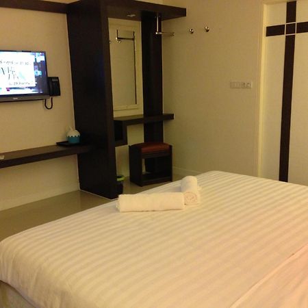 Saabpaiboon Grand Resort Ban Talat Quarto foto